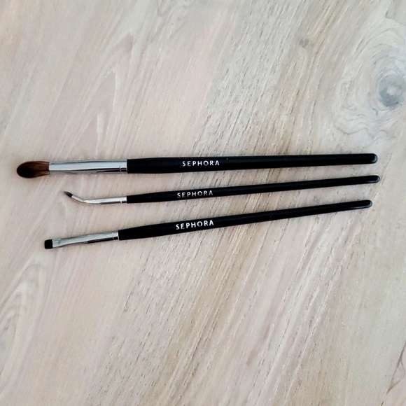 Sephora Other - Brand New! Bundle of 3 Sephora Makeup Brushes